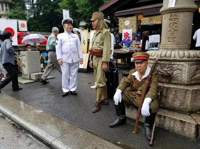 本性难移！日本公然为“亚速营”洗白，将其从“恐怖组织”中除名