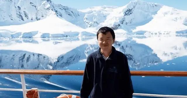 腾讯元老魏震：赚够钱后果断辞职，携妻儿归隐山林，每天种地喝茶