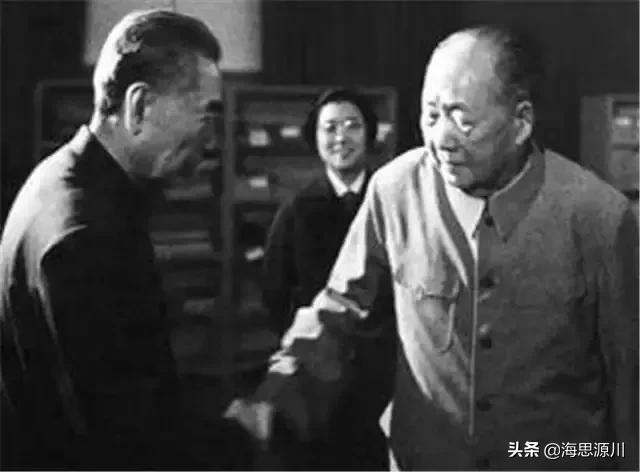 如今天下红遍，江山靠谁守？”现如今有了答案