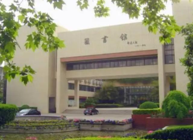 90后博士左鹏飞：毕业就年薪201万，阿里腾讯抢着要，有何特殊？