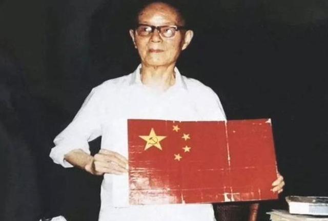 当年“五星红旗”仅得15票，而三号作品得了185票，为何选了前者