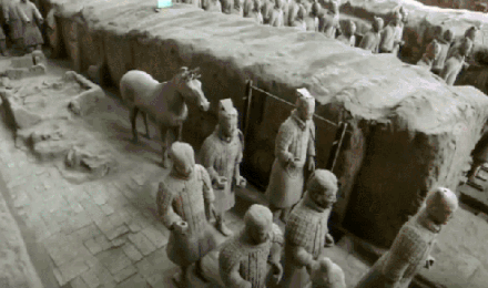 为何兵马俑涂装蓝色超导材料？揭示了一个不可思议的黑科技故事