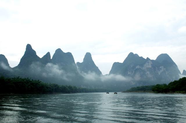 桂林山水，天下一絕