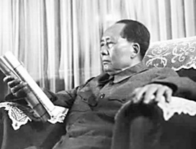 68年程潜逝世后，其女托周总理转交一封信给毛主席，主席看后落泪