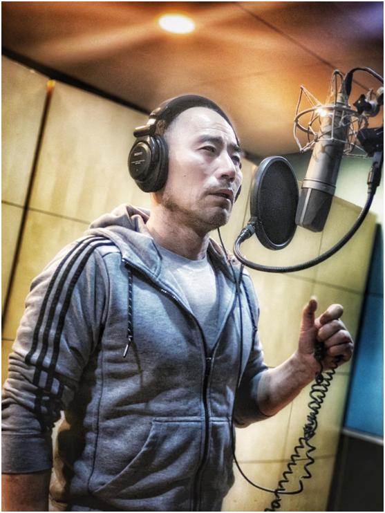 旭日阳刚的“狼狈”：当时代抛弃王旭的时候，连一声招呼都没有打