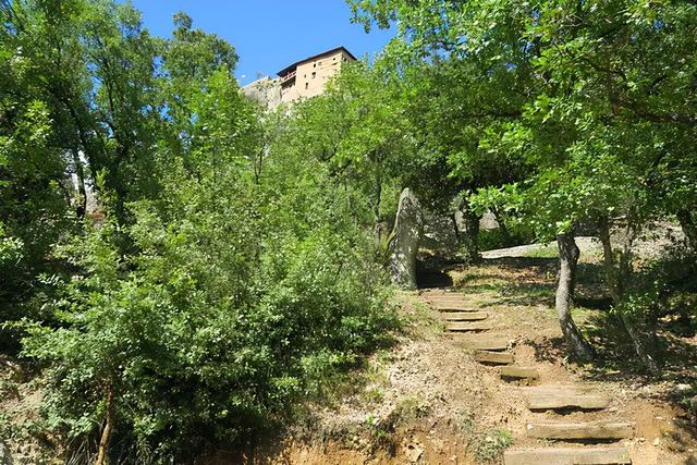 希臘深度遊：卡蘭巴卡、接近天堂的秘境 天空之城（Meteora）