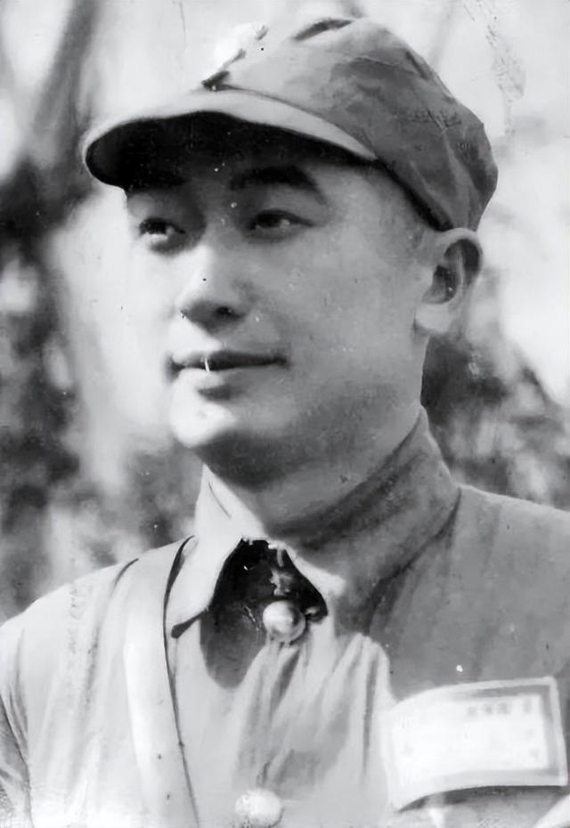 孙春龙寻找的究竟是架怎样的飞机？中航60号：80年前驼峰航线坠毁