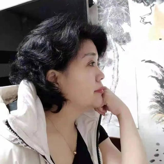 徐州工程机械展郝纯纯