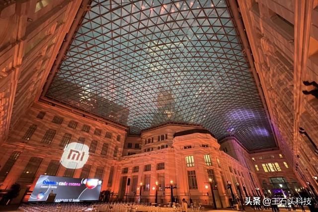 小米12国际版发布，定价比国内贵太多！米粉：国内版很良心