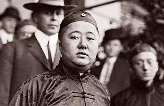 清末格格金默玉：我们不叫格格，奴才回答也不是喳，电视里都不对