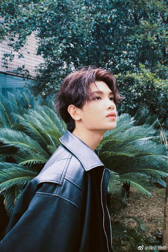 1. Huang Minghao feels like a stupid and handsome guy! 2. Luo Jin Luo ...
