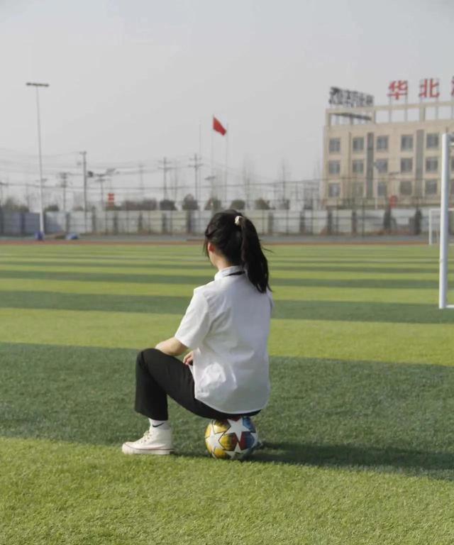 青春那末美好，唯一的缺点就是消失太快