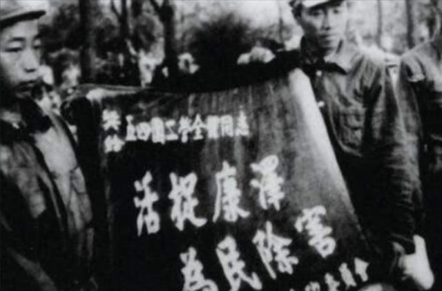 解放战争中的36计：傅作义弃城投降，刘邓大军一口气灭国军4个师