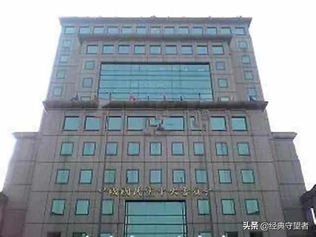 民进党笑了，国民党惨了，蒋万安悬了，台湾18岁青年将获得投票权