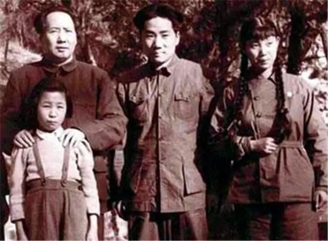 1950年毛岸英牺牲，2020年彭德怀绝密电报首次公开，读完潸然泪下