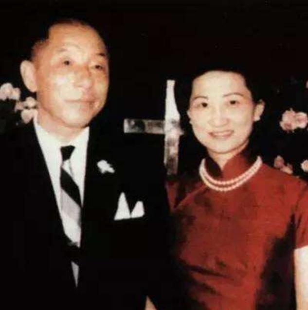 1994年张学良唯一活着的儿子回国，飞机上请人照顾：64岁不会汉语