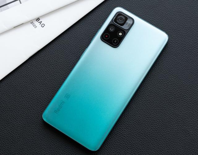 千元预算怎么买手机？真我Q5i、荣耀Play6T、红米Note11横评