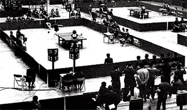 1971年，毛主席在深夜中做出重大决定，催促身边的人：快打电话