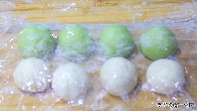 “清明吃一草，百岁不显老”！“1草”是啥？采摘短，清明正当吃