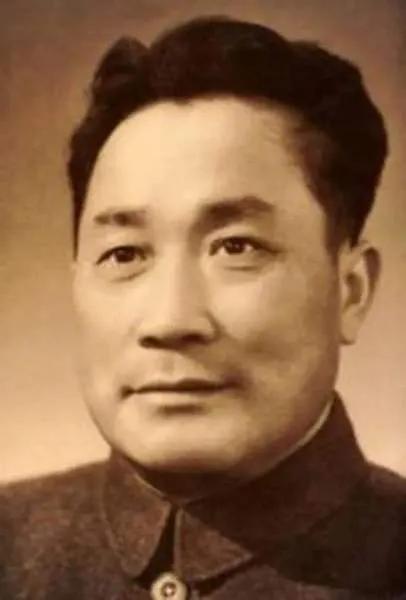 1972年，张国华突然病逝，四川省委书记空缺，周总理推荐了谁？