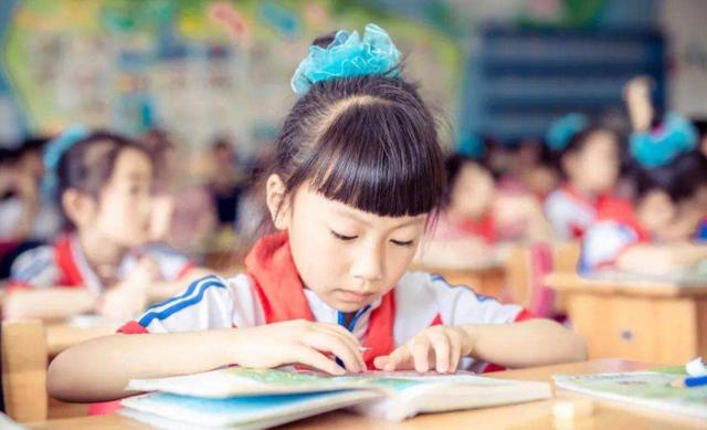 小学“入学年龄”将有变化？家长看后各持己见，教育部作出回应