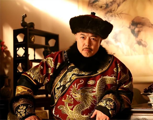 乾隆告诫儿子不要杀和珅，嘉庆却不听，15年后才明白乾隆的苦心