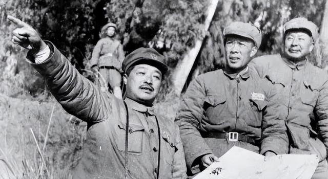 朱德元帅军衔编号是004，60年后揭开001身份，再次认识毛主席格局