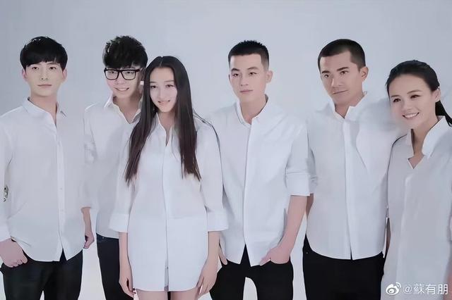 苏有朋微博晒《左耳》七周年主演旧照，引发无数网友感叹青春记忆