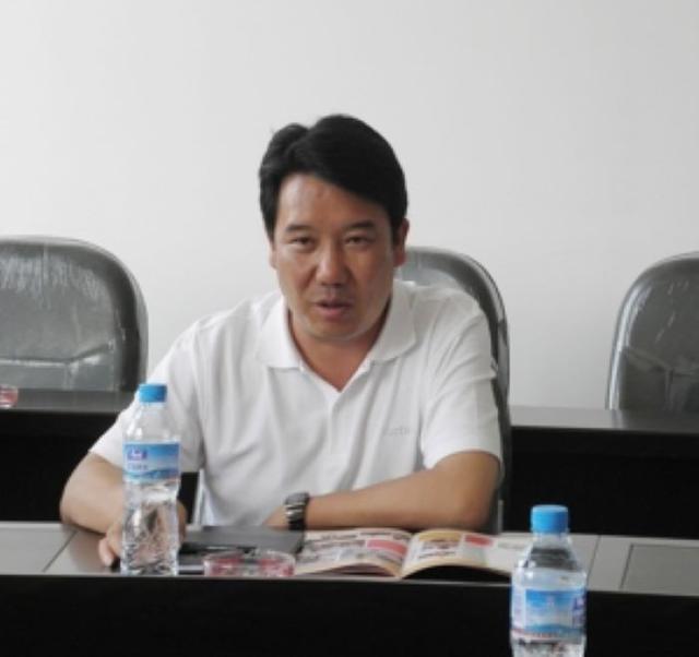 云南一县委书记落马记：和商人打牌“赢”641万，13年敛财1188万