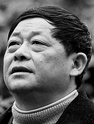 "宁可把心血熬干,也要让油田稳产再高产"——王启民17.