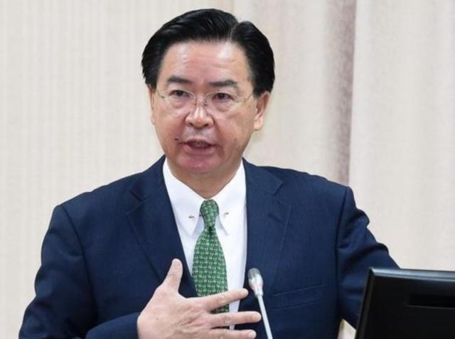 台当局再次向美国求援，法国总统候选人：若美出兵台海就退出北约