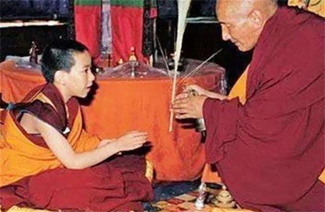 仓央嘉措：活佛中最大的王，亦是世间最美的情郎，真正死因却成谜