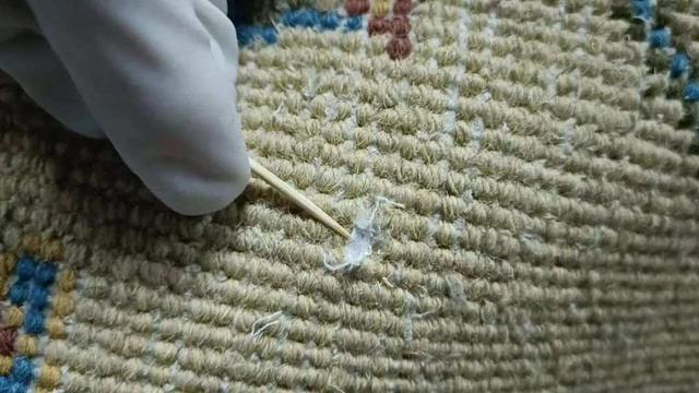 冰毒被编织在地毯里，海关查获23斤多