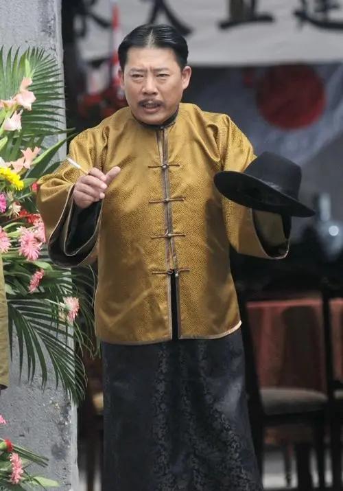 2022年才刚开始，就有11位名人相继离世，有人留下未满月的龙凤胎