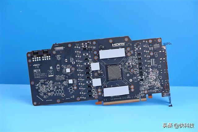 9999元游戏利器！瀚铠RX 6900XT超合金版图赏