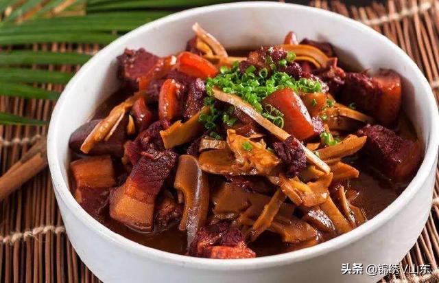 冲击式制砂机有底筛吗
