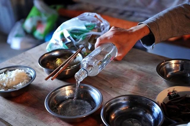 喝了20年酒，才知道酒不能随便喝，为了家人，喝酒请牢记“3不”