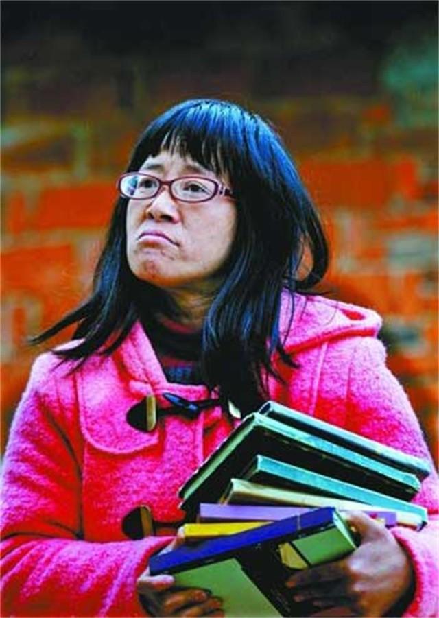 脑瘫诗人余秀华：曾表白李健被骂，今交90后男友，网络高调秀恩爱