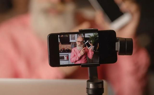 给老年人“种草”，是不是一门好生意？