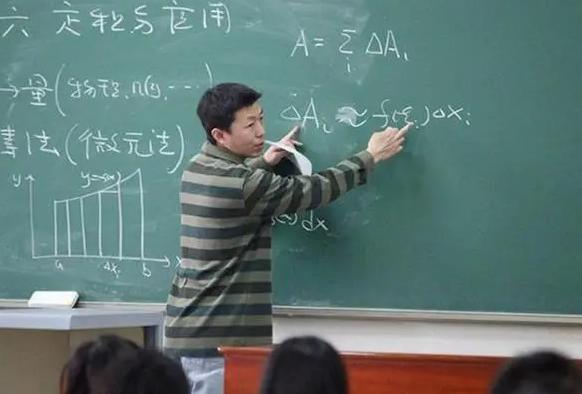 太原跳舞男（太原跳舞男网红）