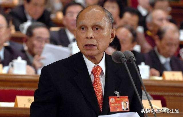 面对香港严重的疫情，霍英东家族捐款1千万，李嘉诚家族也出手了