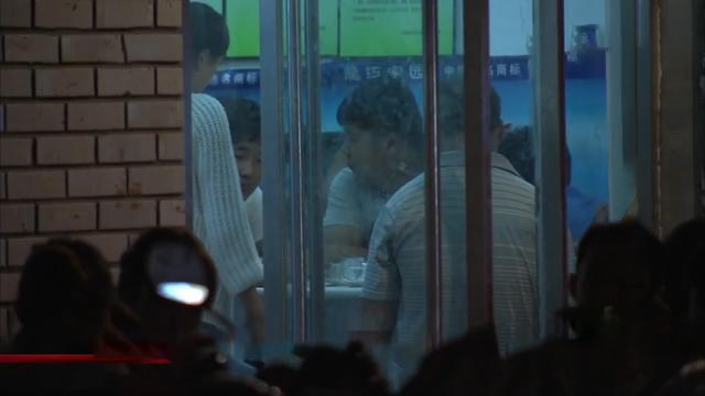 2016年，陕西警方在农家仓库挖出不能示人宝物，调查牵出惊天大案