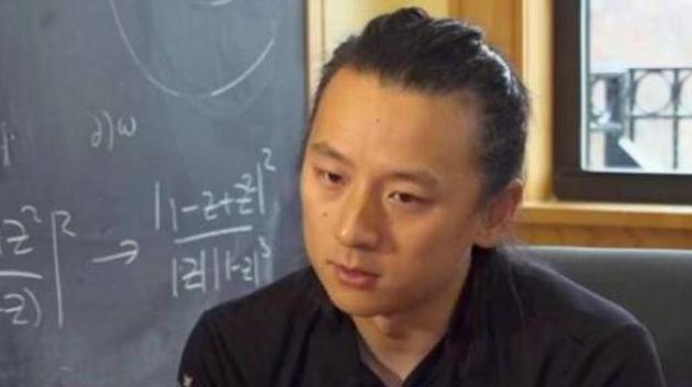 天才物理学家尹希,放弃中国国籍成哈佛最年轻教授,一席话发人深省