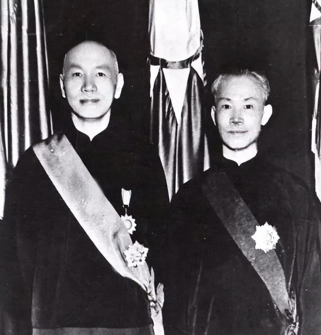 1948年，陈诚性命不保，妻子哭求干娘宋美龄：他若死，我也不独活
