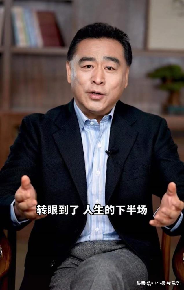 张宏民晒照，是一个年轻漂亮的小女生，他终于脱单了？