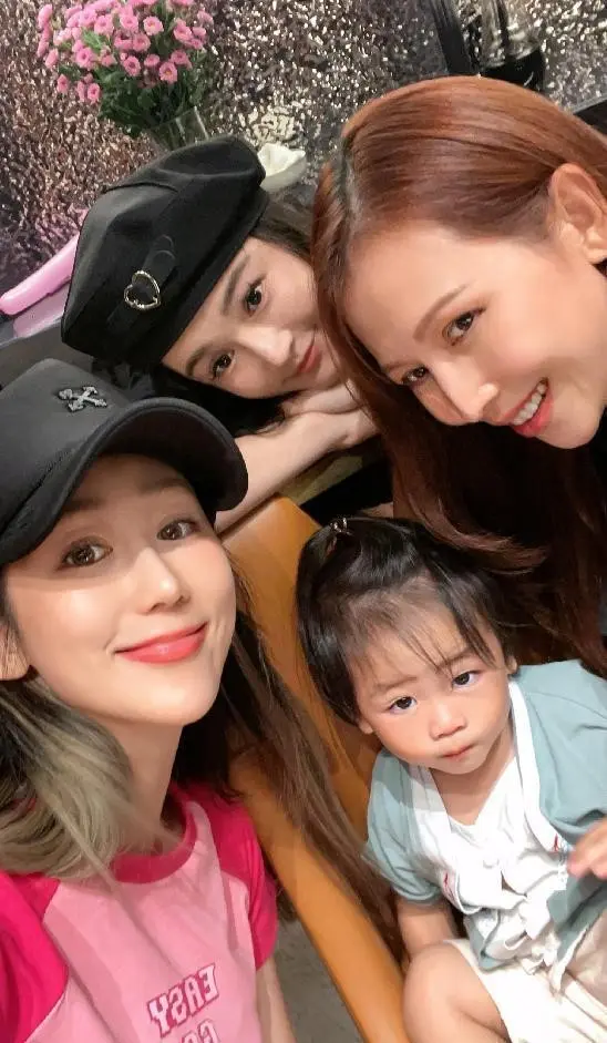 Good-looking clothing will always be more distinctive, while clothing ...