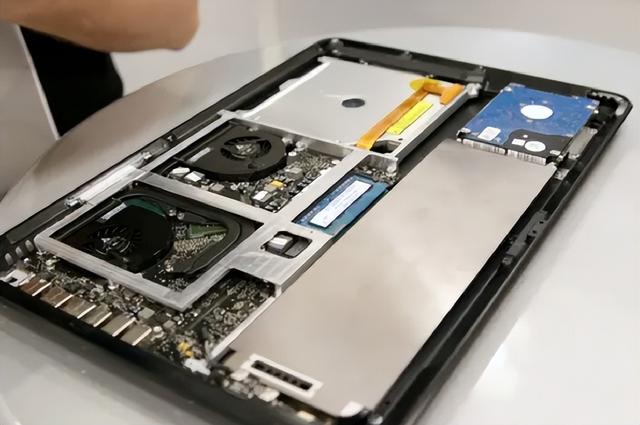 苹果重磅新品泄露！iPad有望搭载macOS，平板的春天要来了