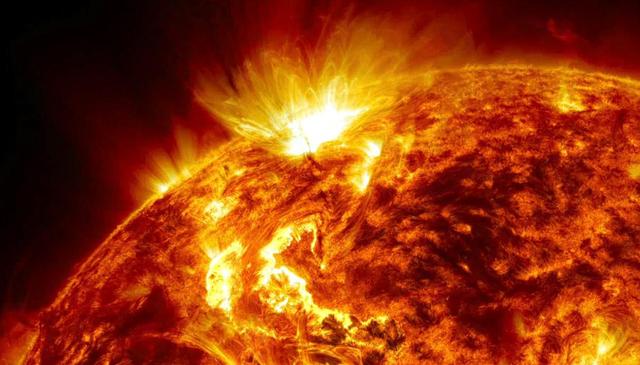 危险的参宿四：比太阳大7亿倍，随时可能爆炸？科学家进行预测