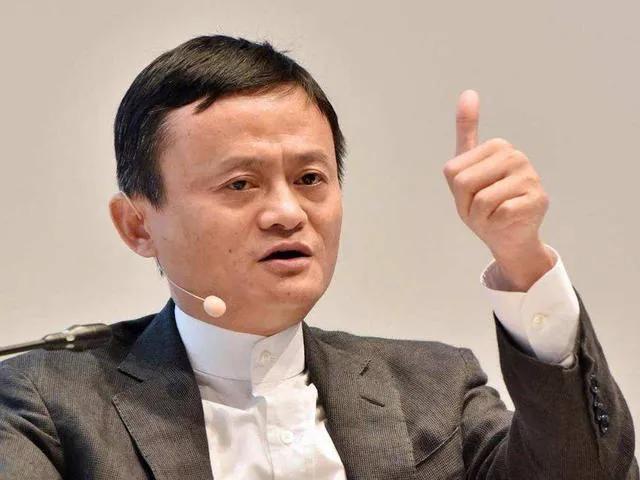 马云经历的简短概括50字(马云经历的简短概括)