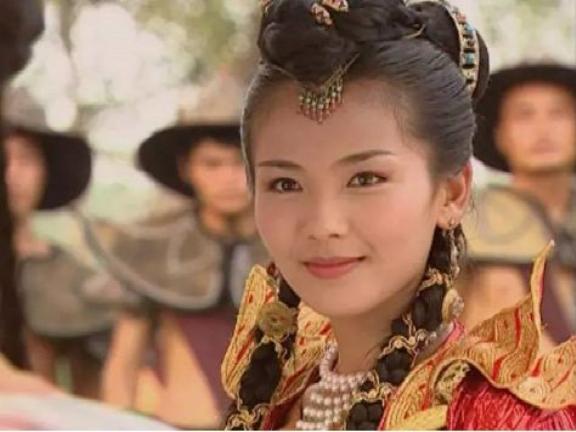 同样是中年女演员，刘涛女一号演到审美疲劳，韩雪成了“综艺咖”